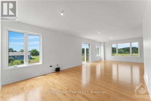 1124 Perth Road, Beckwith, ON - Indoor Photo Showing Other Room