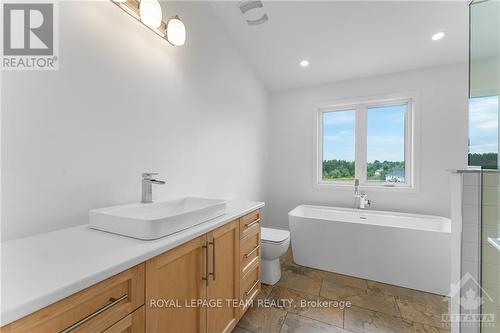 1124 Perth Road, Beckwith, ON - Indoor Photo Showing Bathroom