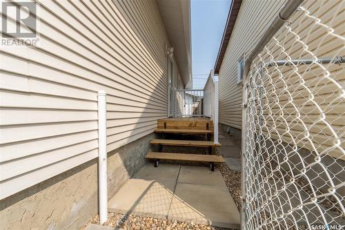 1010 Hochelaga Street W, Moose Jaw, SK - 