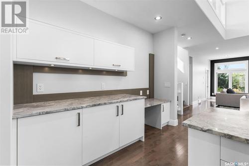 110 Sauer Crescent, Saskatoon, SK - Indoor Photo Showing Kitchen