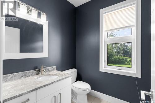 110 Sauer Crescent, Saskatoon, SK - Indoor Photo Showing Bathroom