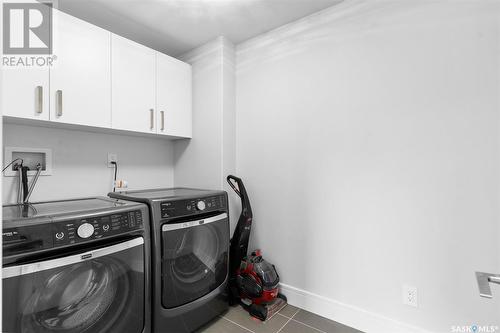 110 Sauer Crescent, Saskatoon, SK - Indoor Photo Showing Laundry Room