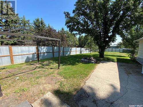 211 Eighth Avenue N, Yorkton, SK - Outdoor