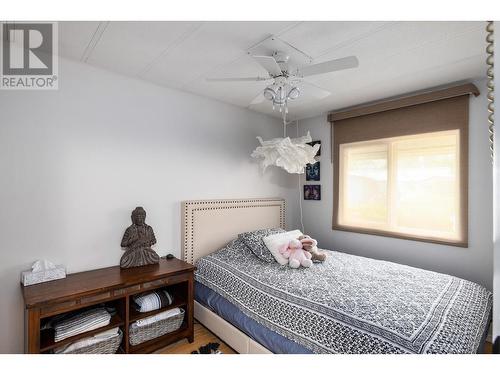 1929 Highway 97 South S Unit# 75, West Kelowna, BC - Indoor Photo Showing Bedroom