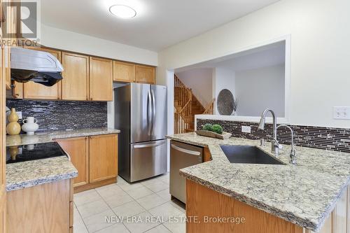 6113 Rowers Crescent, Mississauga (East Credit), ON - Indoor Photo Showing Kitchen With Stainless Steel Kitchen