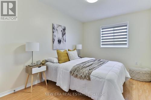 6113 Rowers Crescent, Mississauga (East Credit), ON - Indoor Photo Showing Bedroom