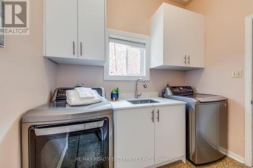 1181 Lansdown Drive, Oakville (Clearview), ON - Indoor Photo Showing Laundry Room