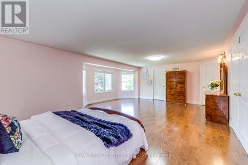 1181 Lansdown Drive, Oakville (Clearview), ON - Indoor Photo Showing Bedroom