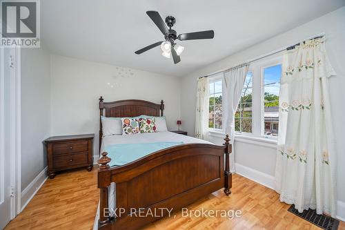 490 Caledonia Road, Toronto (Caledonia-Fairbank), ON - Indoor Photo Showing Bedroom