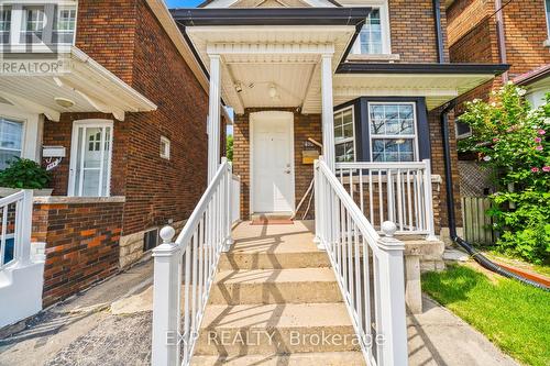 490 Caledonia Road, Toronto (Caledonia-Fairbank), ON - Outdoor