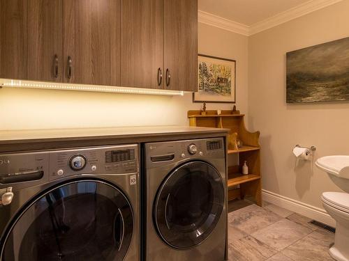 Salle d'eau - 7 Rue Eldridge, Brome, QC - Indoor Photo Showing Laundry Room