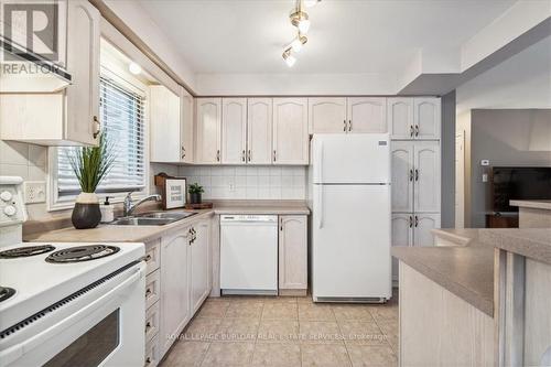 1261 Stephenson Drive, Burlington (Brant), ON - Indoor Photo Showing Kitchen With Double Sink