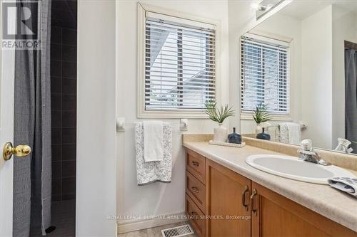 1261 Stephenson Drive, Burlington (Brant), ON - Indoor Photo Showing Bathroom