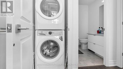 3302 - 36 Elm Drive, Mississauga (Fairview), ON - Indoor Photo Showing Laundry Room