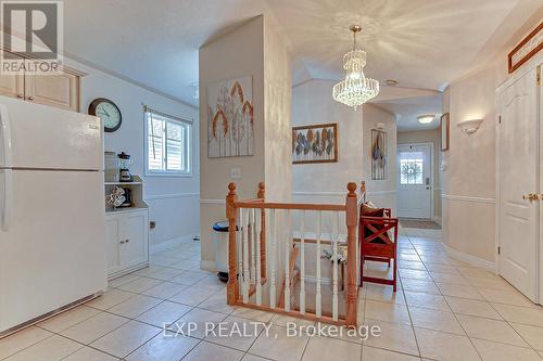 37 Peach Street E, Tillsonburg, ON - Indoor Photo Showing Other Room