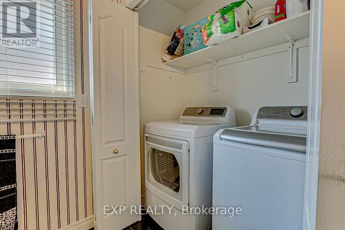 37 Peach Street E, Tillsonburg, ON - Indoor Photo Showing Laundry Room