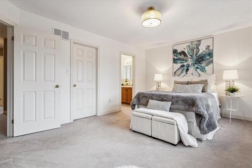 1261 Stephenson Drive, Burlington, ON - Indoor Photo Showing Bedroom