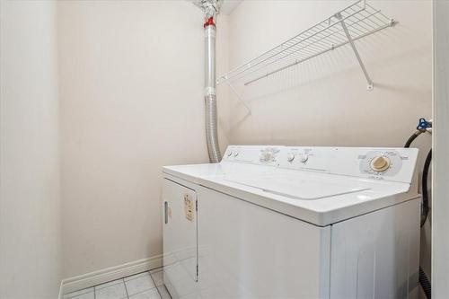 1261 Stephenson Drive, Burlington, ON - Indoor Photo Showing Laundry Room