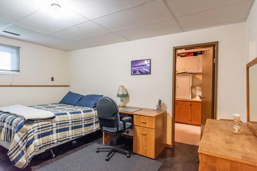 1415 Earl Street, Rossland, BC - Indoor Photo Showing Bedroom