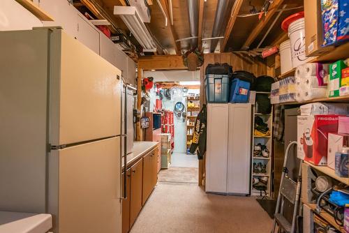 1415 Earl Street, Rossland, BC - Indoor Photo Showing Basement