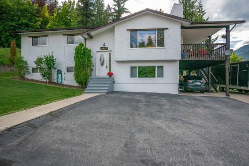 1415 Earl Street, Rossland, BC - Outdoor