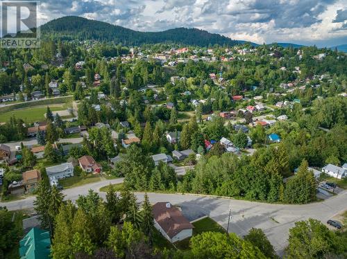 1415 Earl Street, Rossland, BC - Outdoor With View