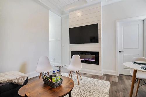 5 Florence Street, Hamilton, ON - Indoor With Fireplace