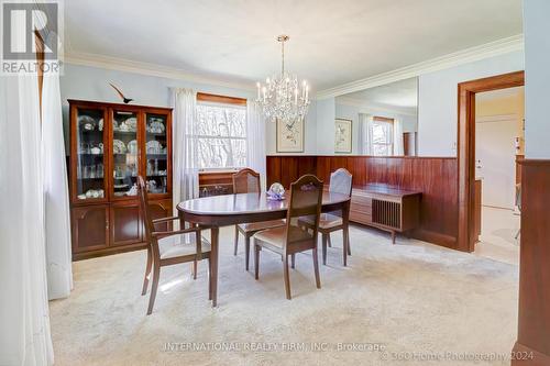 2 Taylor Drive, Toronto (East York), ON - Indoor Photo Showing Dining Room