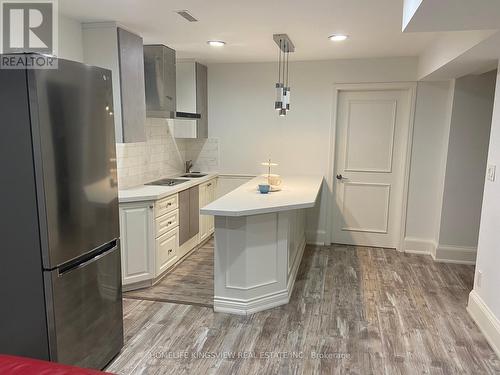 118 Birch Avenue, Richmond Hill, ON - Indoor Photo Showing Kitchen