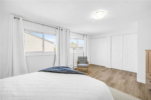 2050 Upper Middle Road|Unit #10, Burlington, ON - Indoor Photo Showing Bedroom