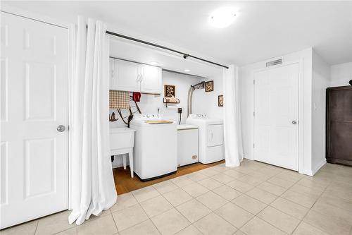 2050 Upper Middle Road|Unit #10, Burlington, ON - Indoor Photo Showing Laundry Room