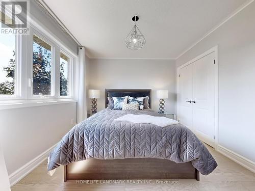 28 Holly Meadow Road, Barrie (Holly), ON - Indoor Photo Showing Bedroom