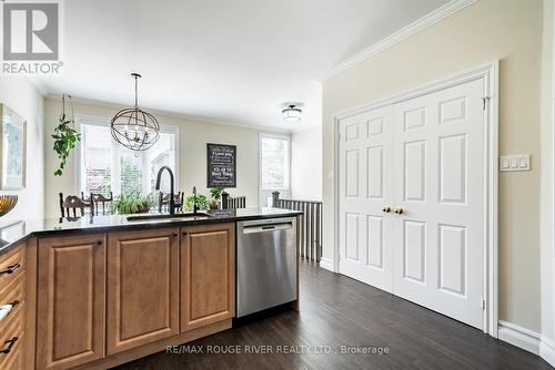 171 Whitby Shores Greenway, Whitby (Port Whitby), ON - Indoor Photo Showing Kitchen With Upgraded Kitchen