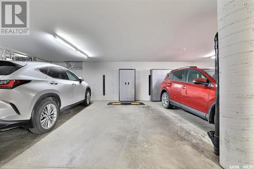 305 3750 Haughton Road E, Regina, SK - Indoor Photo Showing Garage