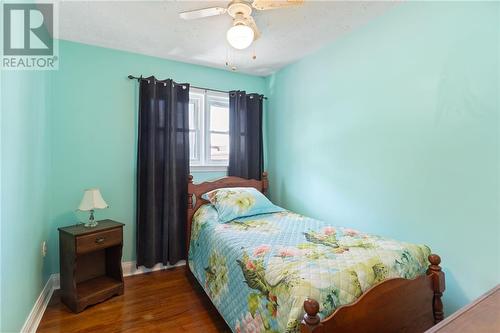 77 North Augusta Road, Brockville, ON - Indoor Photo Showing Bedroom