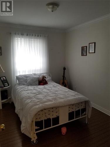 17 Ruston Avenue, St. Alban'S, NL - Indoor Photo Showing Bedroom