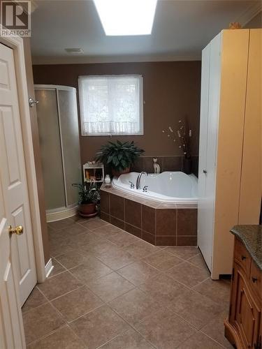 17 Ruston Avenue, St. Alban'S, NL - Indoor Photo Showing Bathroom