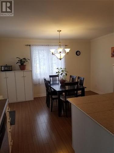 17 Ruston Avenue, St. Alban'S, NL - Indoor Photo Showing Dining Room