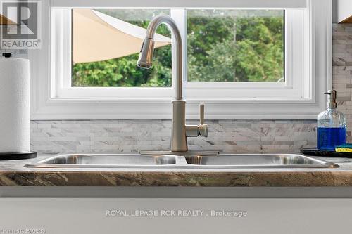 619 Pike Bay Road, Northern Bruce Peninsula, ON - Indoor Photo Showing Kitchen With Double Sink