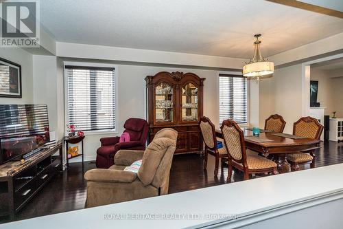 179 Glenabbey Drive, Clarington (Courtice), ON - Indoor Photo Showing Dining Room