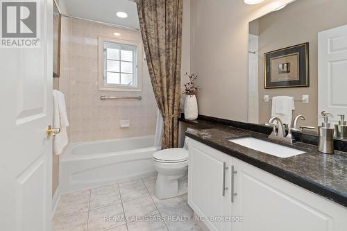 70 Arnie'S Chance, Whitchurch-Stouffville (Ballantrae), ON - Indoor Photo Showing Bathroom