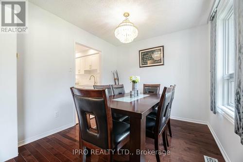 2963 Gulfstream Way, Mississauga, ON - Indoor Photo Showing Dining Room