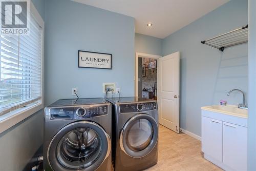 143 Summit Drive, Paradise, NL - Indoor Photo Showing Laundry Room