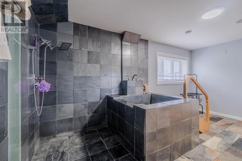 143 Summit Drive, Paradise, NL - Indoor Photo Showing Bathroom