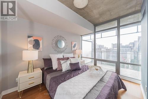 1802 - 22 Wellesley Street E, Toronto (Church-Yonge Corridor), ON - Indoor Photo Showing Bedroom