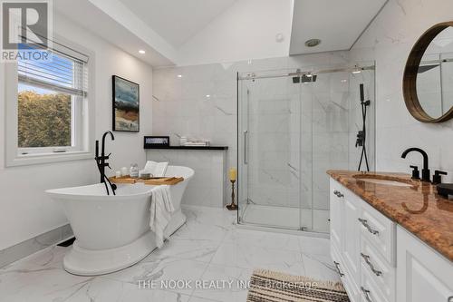 9 Hanover Court, Whitby (Lynde Creek), ON - Indoor Photo Showing Bathroom