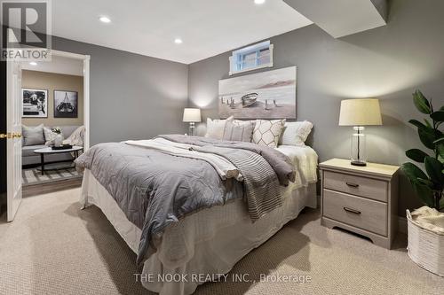 9 Hanover Court, Whitby (Lynde Creek), ON - Indoor Photo Showing Bedroom