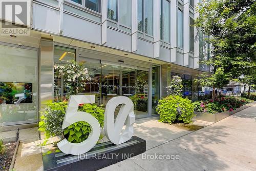 501 - 50 Mccaul Street, Toronto (Kensington-Chinatown), ON - Outdoor