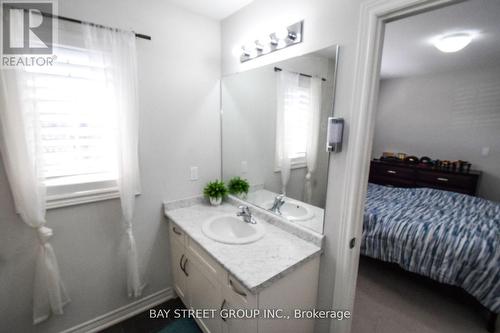 490 Silverwood Avenue, Welland, ON - Indoor Photo Showing Bathroom