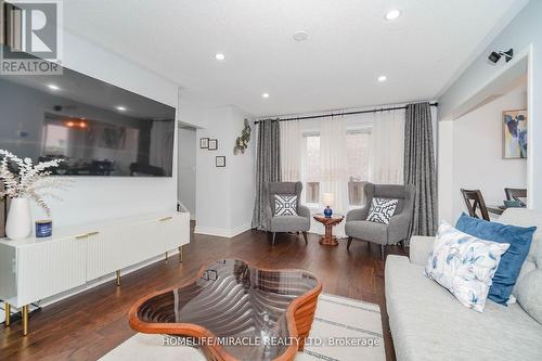 40 Sugarberry Drive, Brampton (Credit Valley), ON - Indoor Photo Showing Living Room